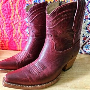 Beautiful Ariat boots